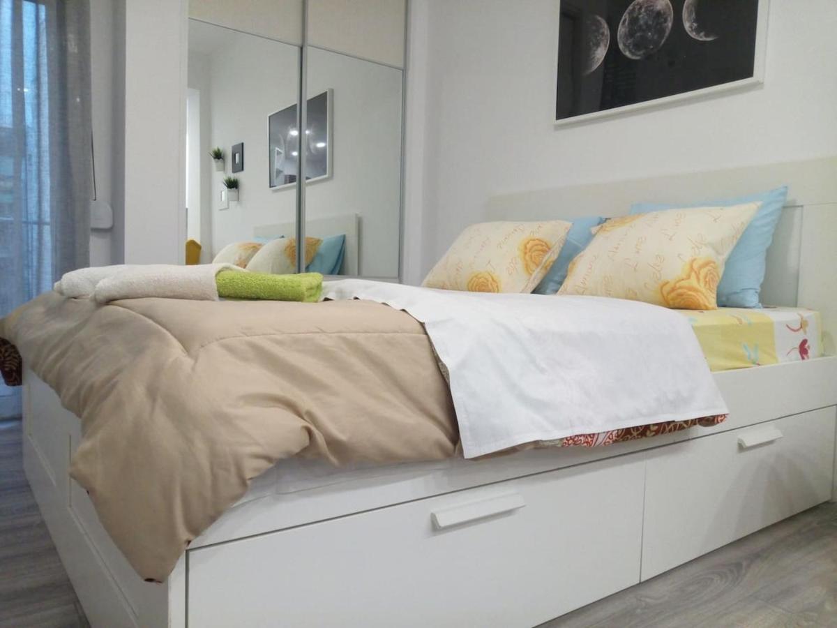 Cozy Studio Near Victoria Metro Station Athén Kültér fotó