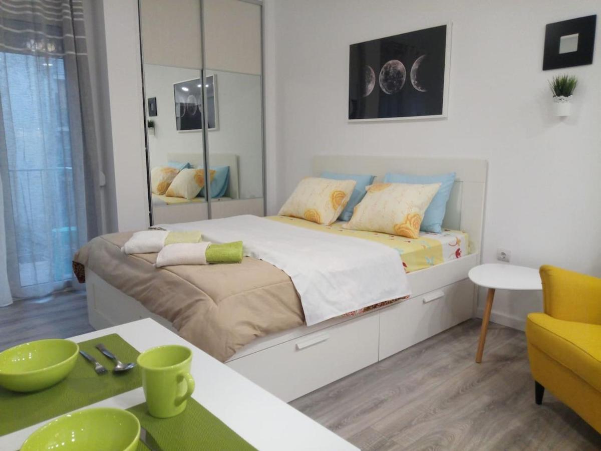 Cozy Studio Near Victoria Metro Station Athén Kültér fotó